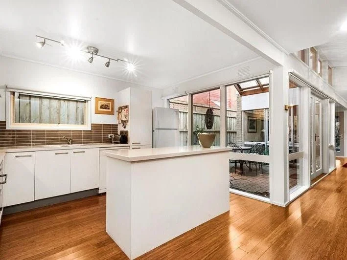 Additional image 11 of 19 Seaview Cres, Black Rock VIC 3193