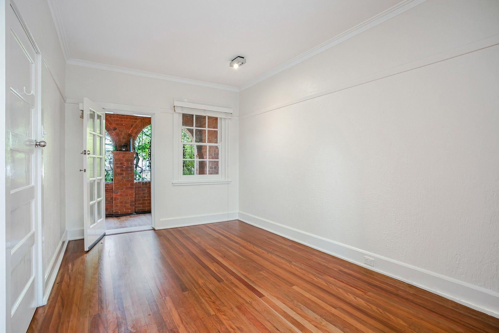 2/36 East Crescent, McMahons Point NSW 2060, Image 0