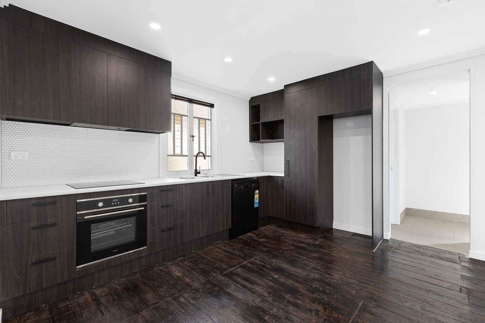 2 bedrooms Apartment / Unit / Flat in 2/30 Mowbray Terrace EAST BRISBANE QLD, 4169