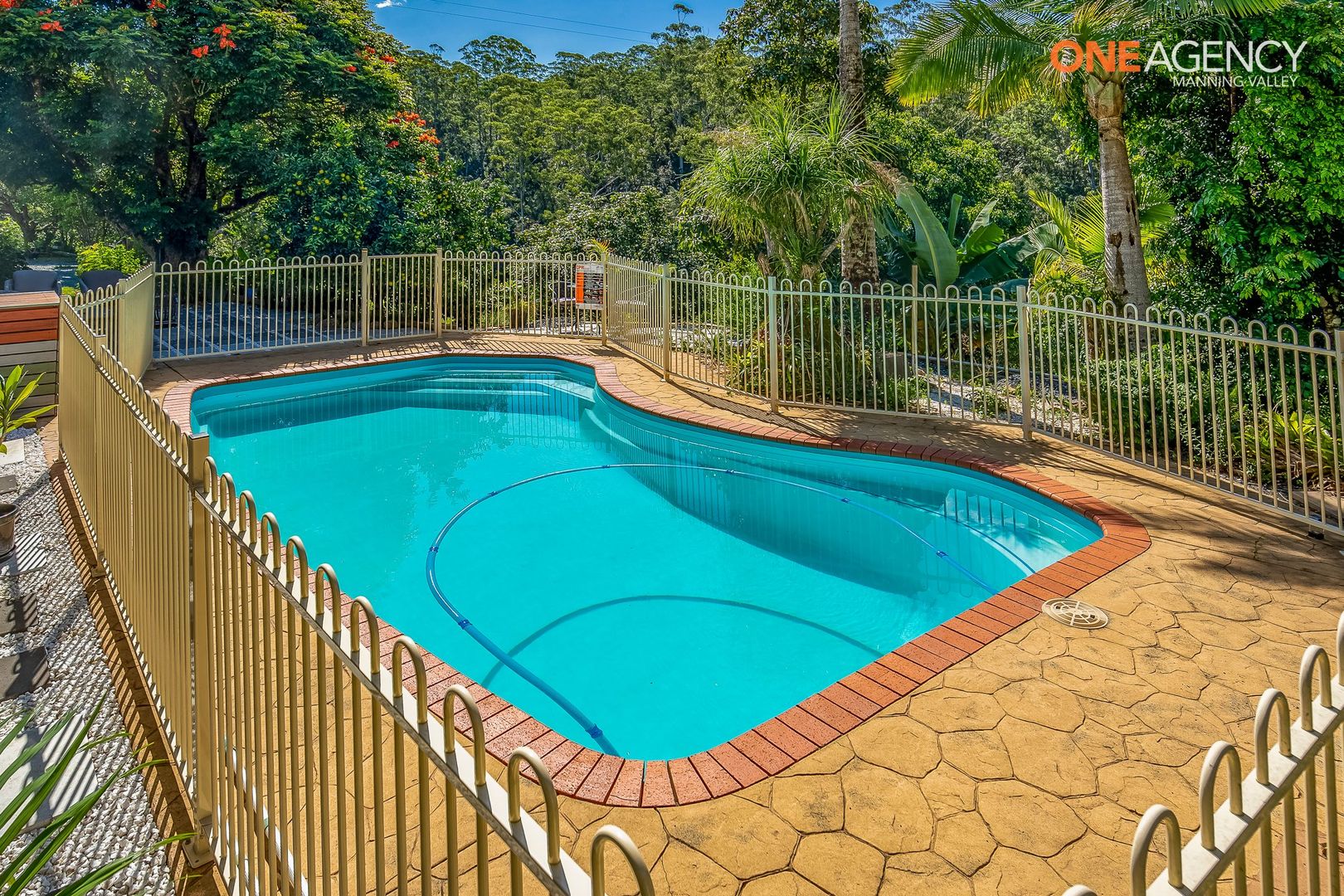 427 Mount Coxcomb Road, Upper Lansdowne NSW 2430, Image 2