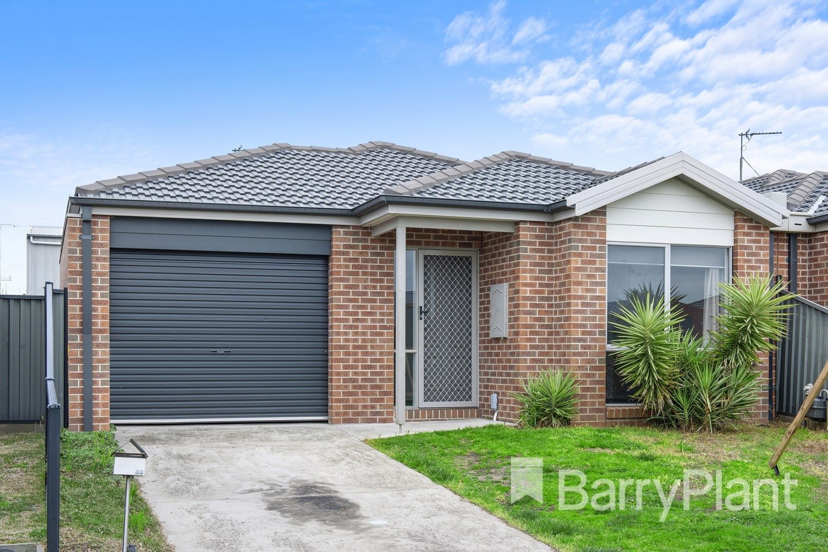 4 bedrooms House in 1/33 Mountview Drive SEBASTOPOL VIC, 3356