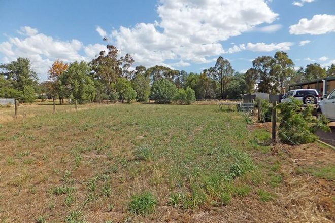 Picture of 15 Palmer Crescent, MERRIGUM VIC 3618