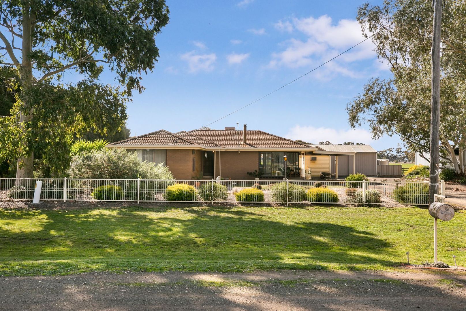 100 Pitsons Road, Bagshot VIC 3551, Image 2