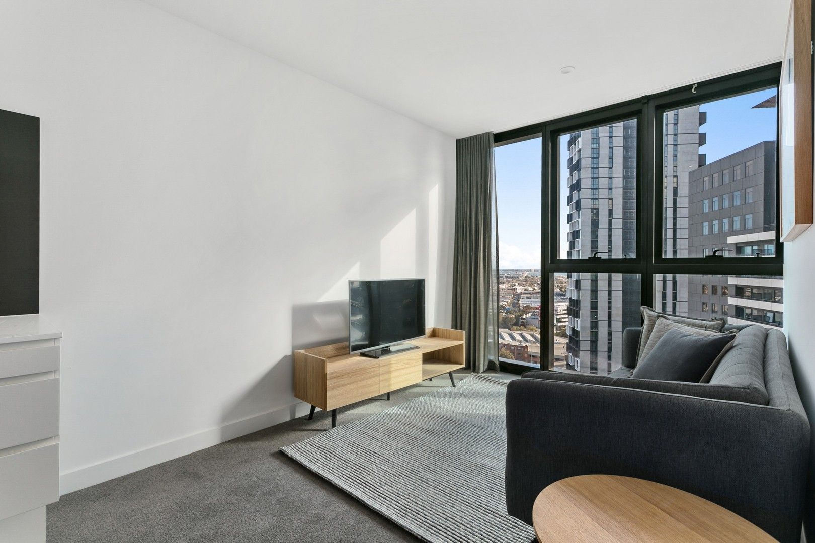 2 bedrooms Apartment / Unit / Flat in 2004/105 Clarendon St SOUTHBANK VIC, 3006