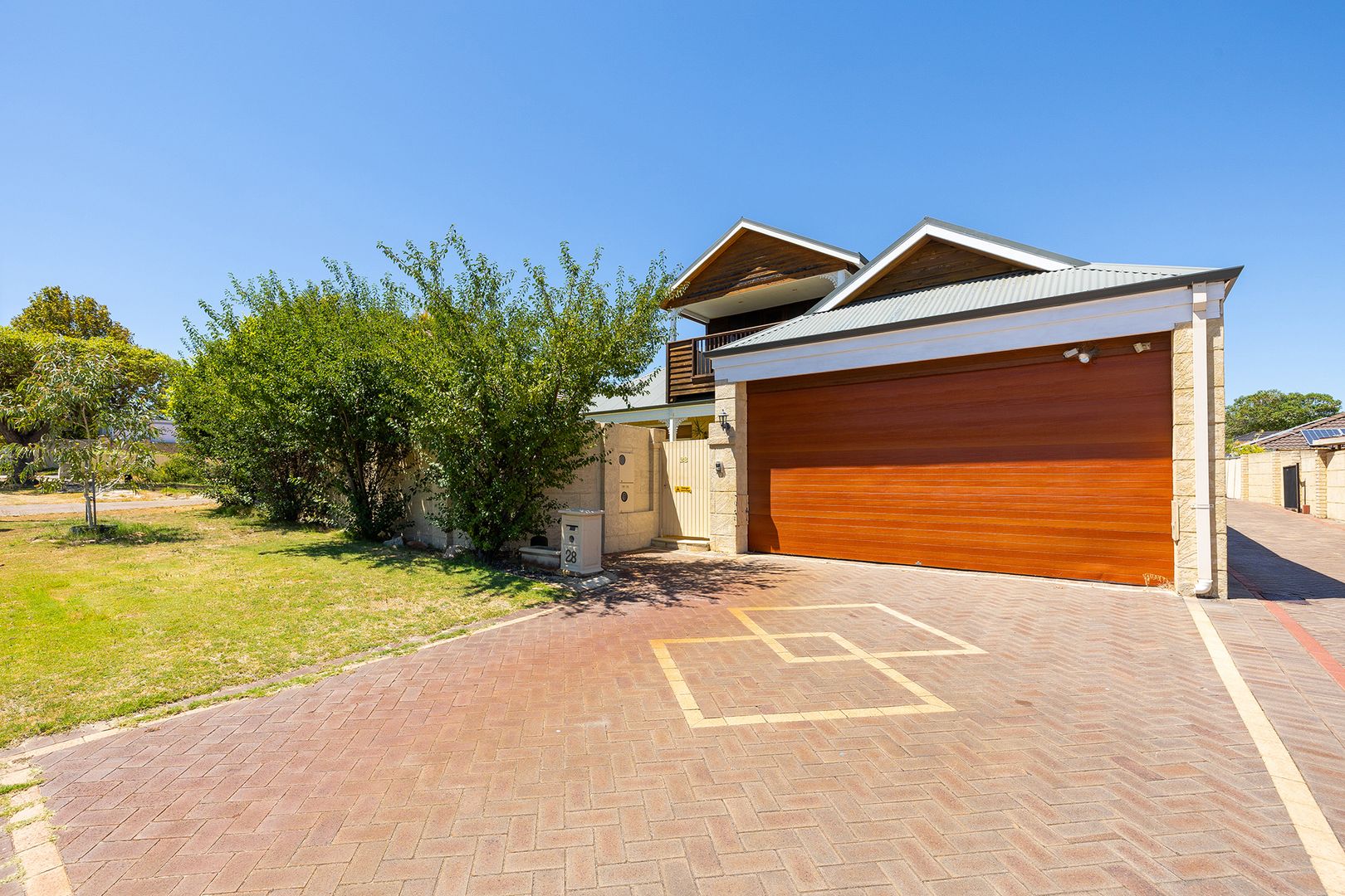 28 Davy Street, Alfred Cove WA 6154, Image 1