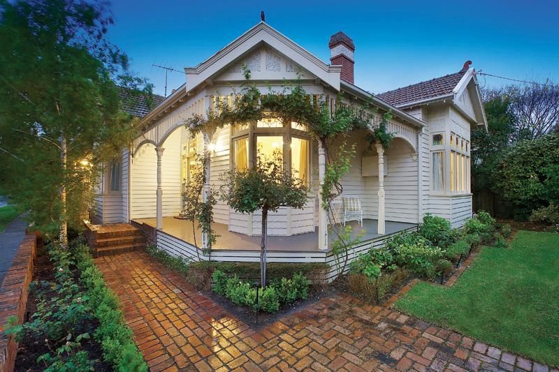 195 Mont Albert Road, Surrey Hills Property History & Address