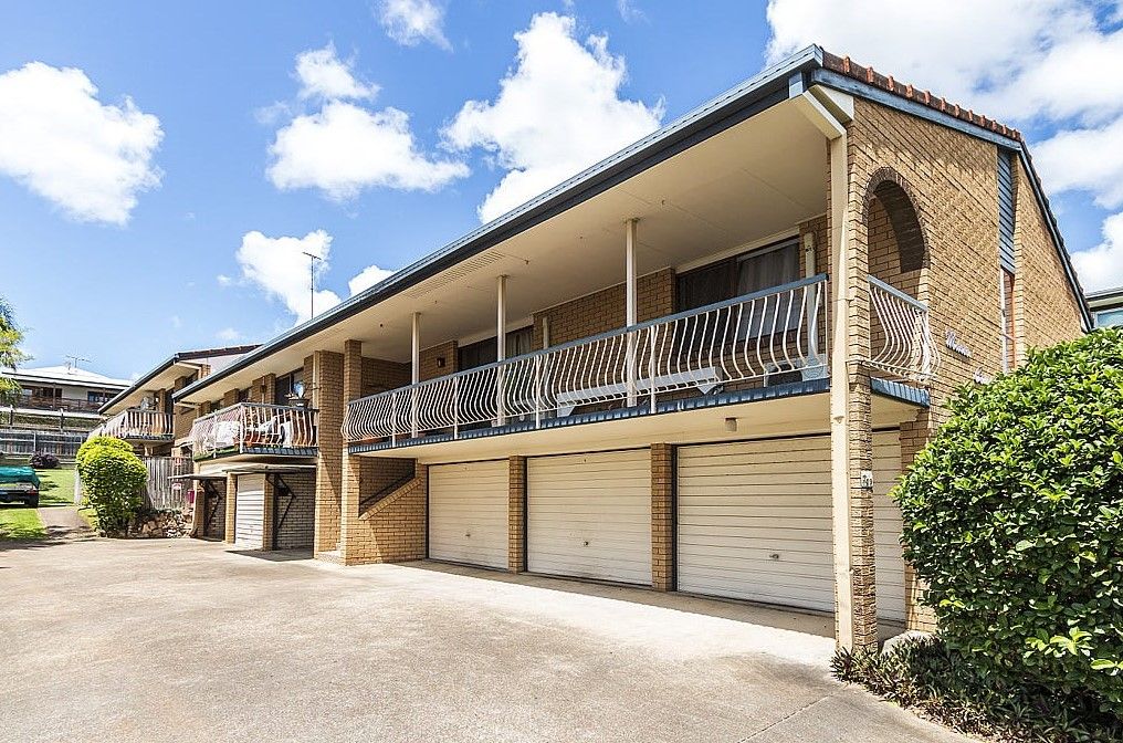 3 bedrooms Apartment / Unit / Flat in 4/209 Brisbane Street BULIMBA QLD, 4171