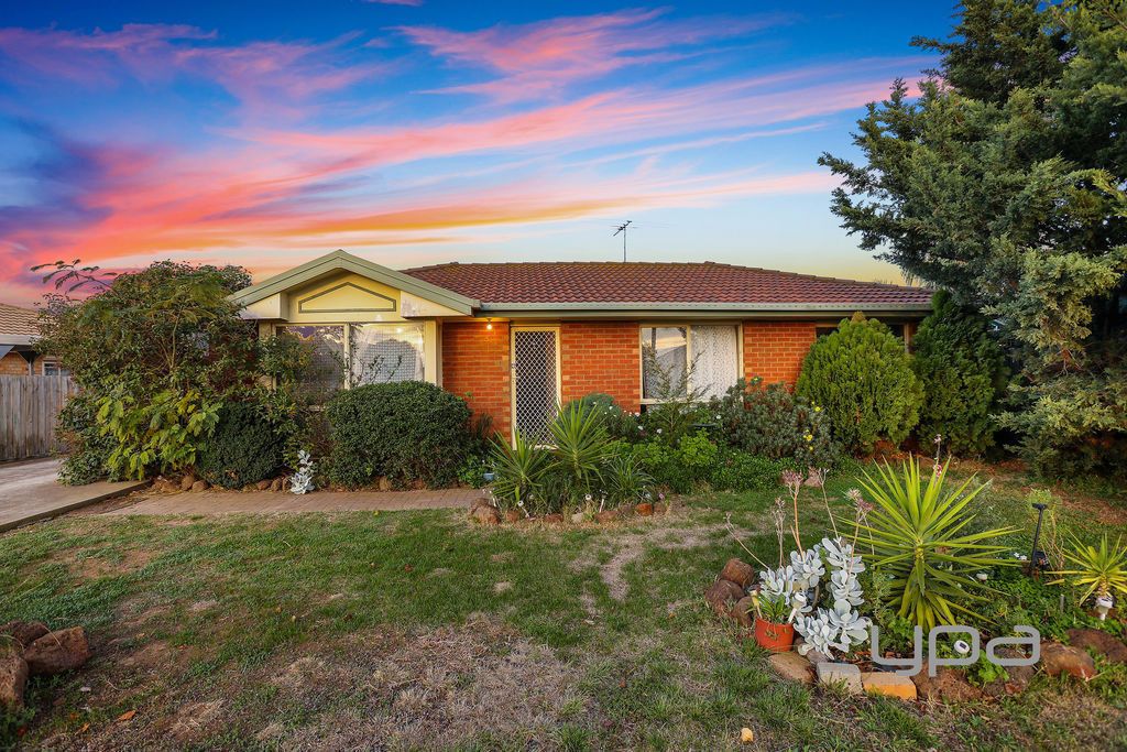 98 Cambridge Crescent, Wyndham Vale VIC 3024, Image 1