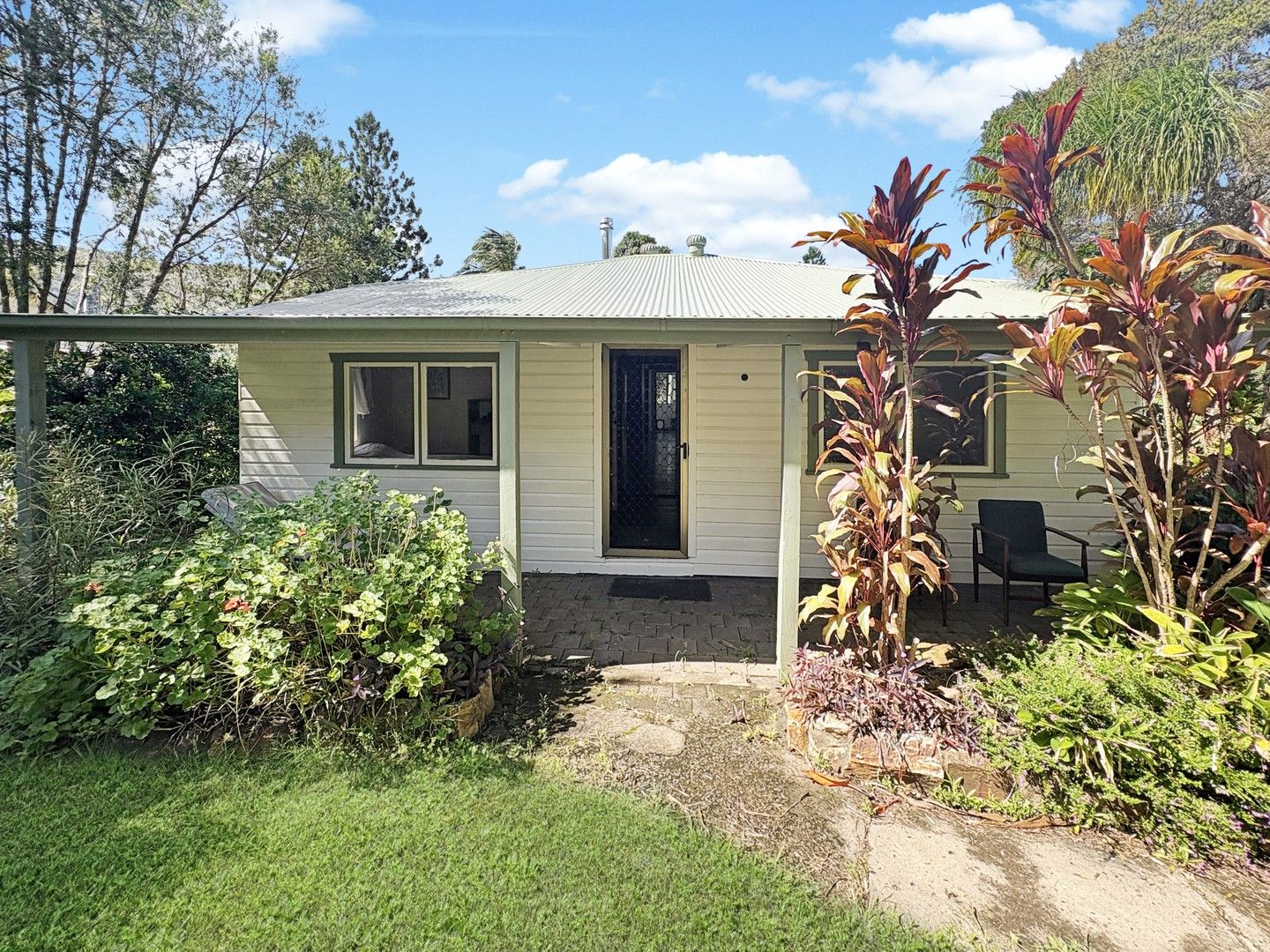 2 bedrooms House in 10 Calamia Rd KYOGLE NSW, 2474