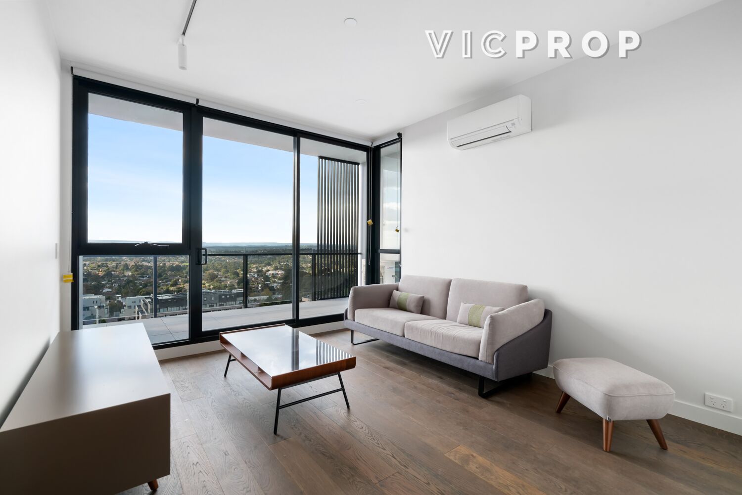 2 bedrooms Apartment / Unit / Flat in 917/642 Doncaster Road DONCASTER VIC, 3108