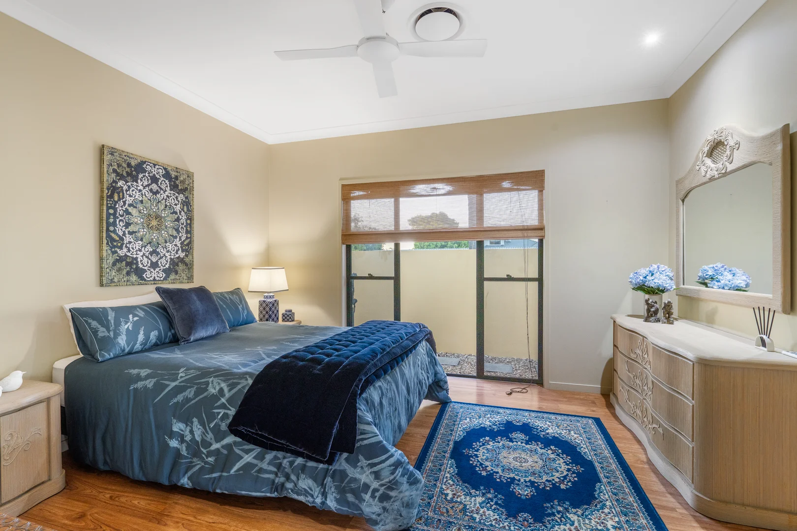 Additional image 24 of 72 Sir Bruce Small Boulevard, Benowa Waters QLD 4217