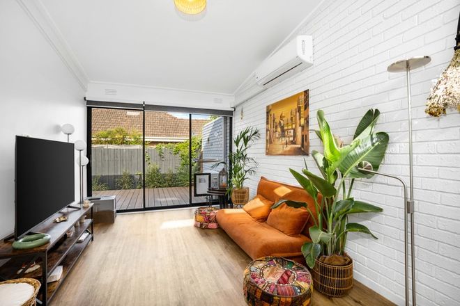 Picture of 2/63 Calder Street, MANIFOLD HEIGHTS VIC 3218