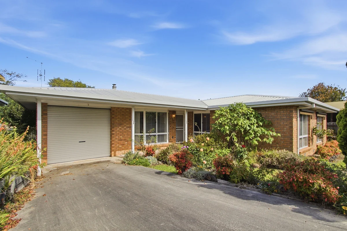 6 Clematis Court, Lakes Entrance VIC 3909