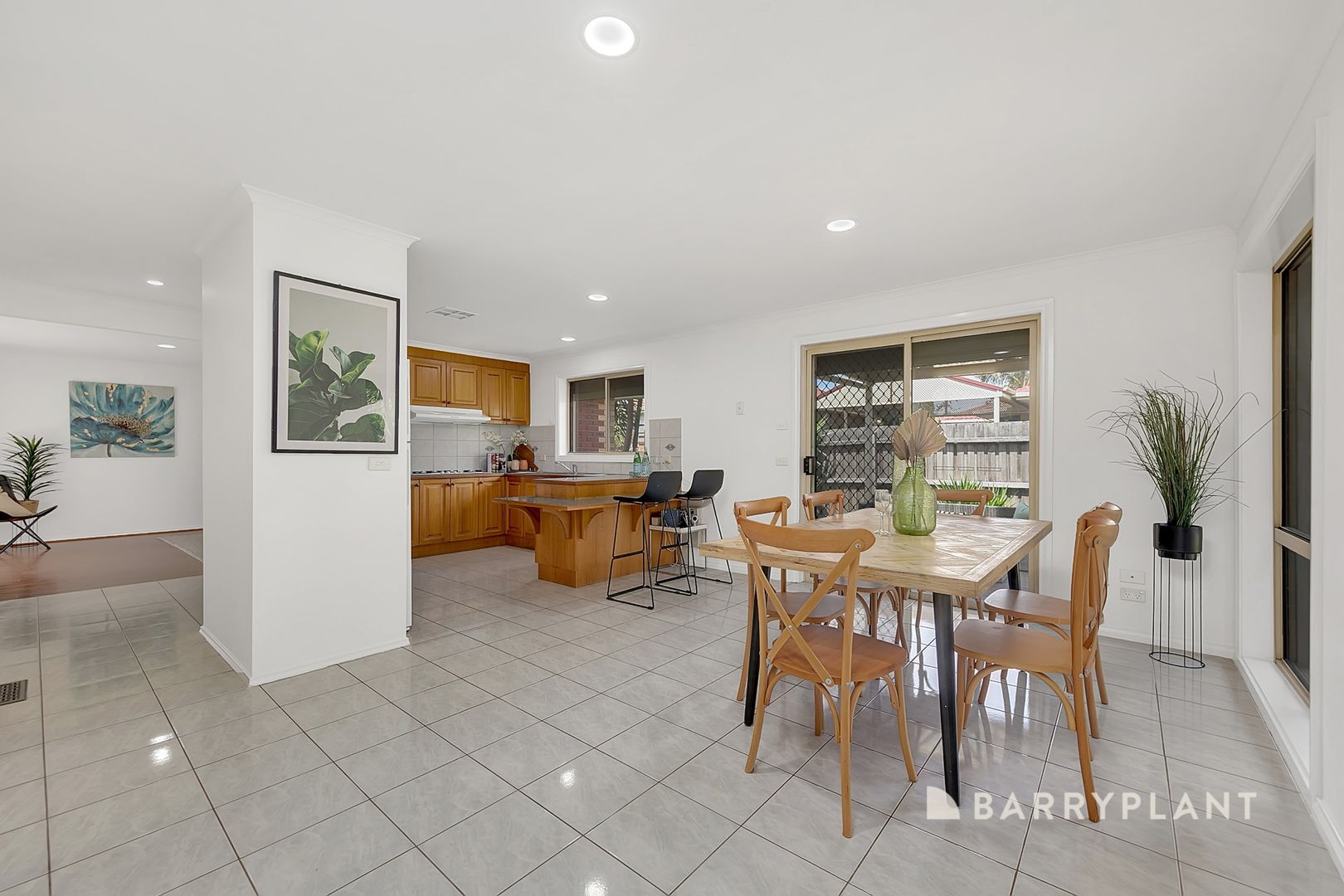 45 Manning Clark Road, Mill Park VIC 3082, Image 2