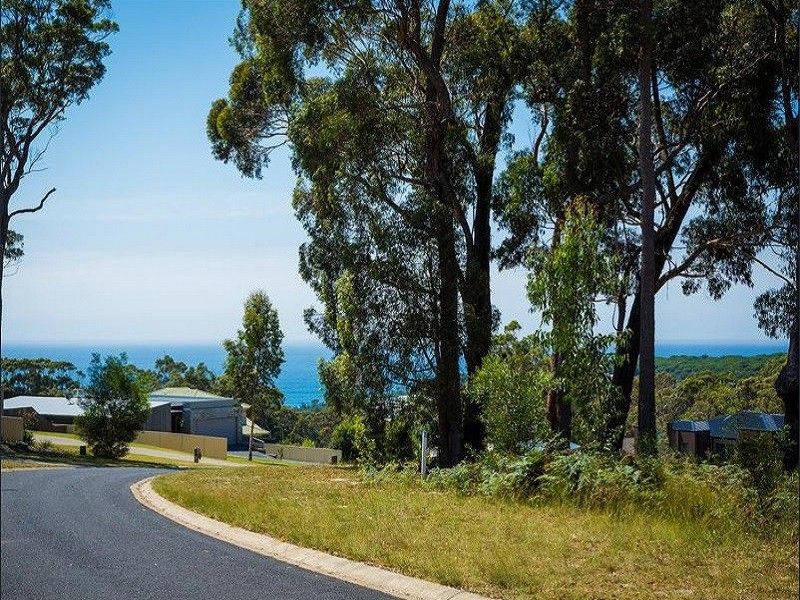 4 Wallaby Way, Tura Beach NSW 2548, Image 2