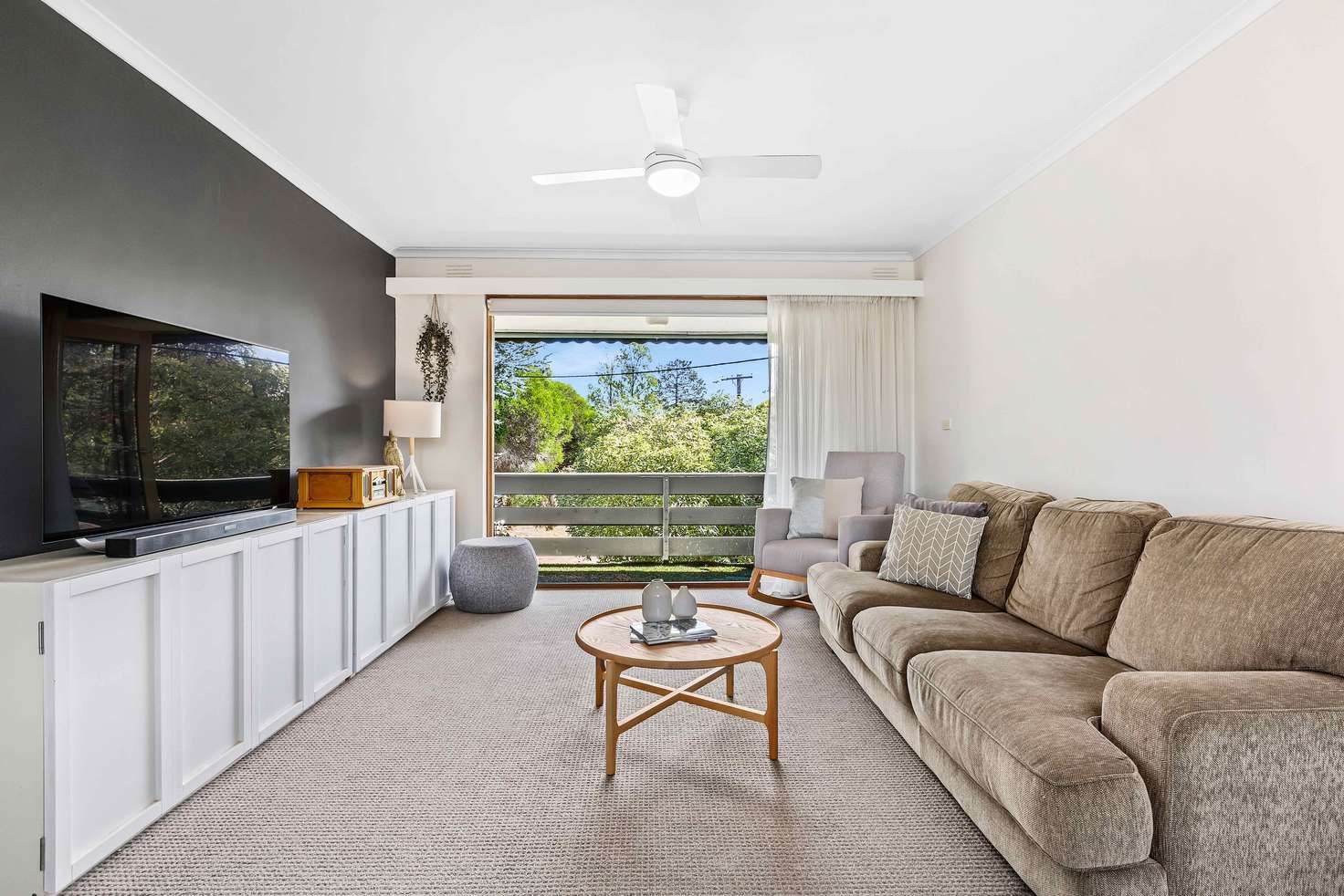 2 bedrooms Apartment / Unit / Flat in 3/67 Canadian Bay Road MOUNT ELIZA VIC, 3930