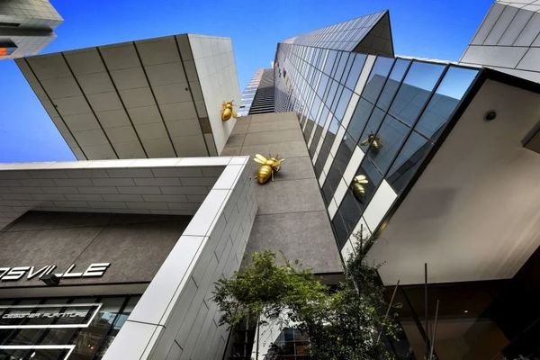 2404/7 Riverside Quay, Southbank VIC 3006 - Apartment For Rent | Domain