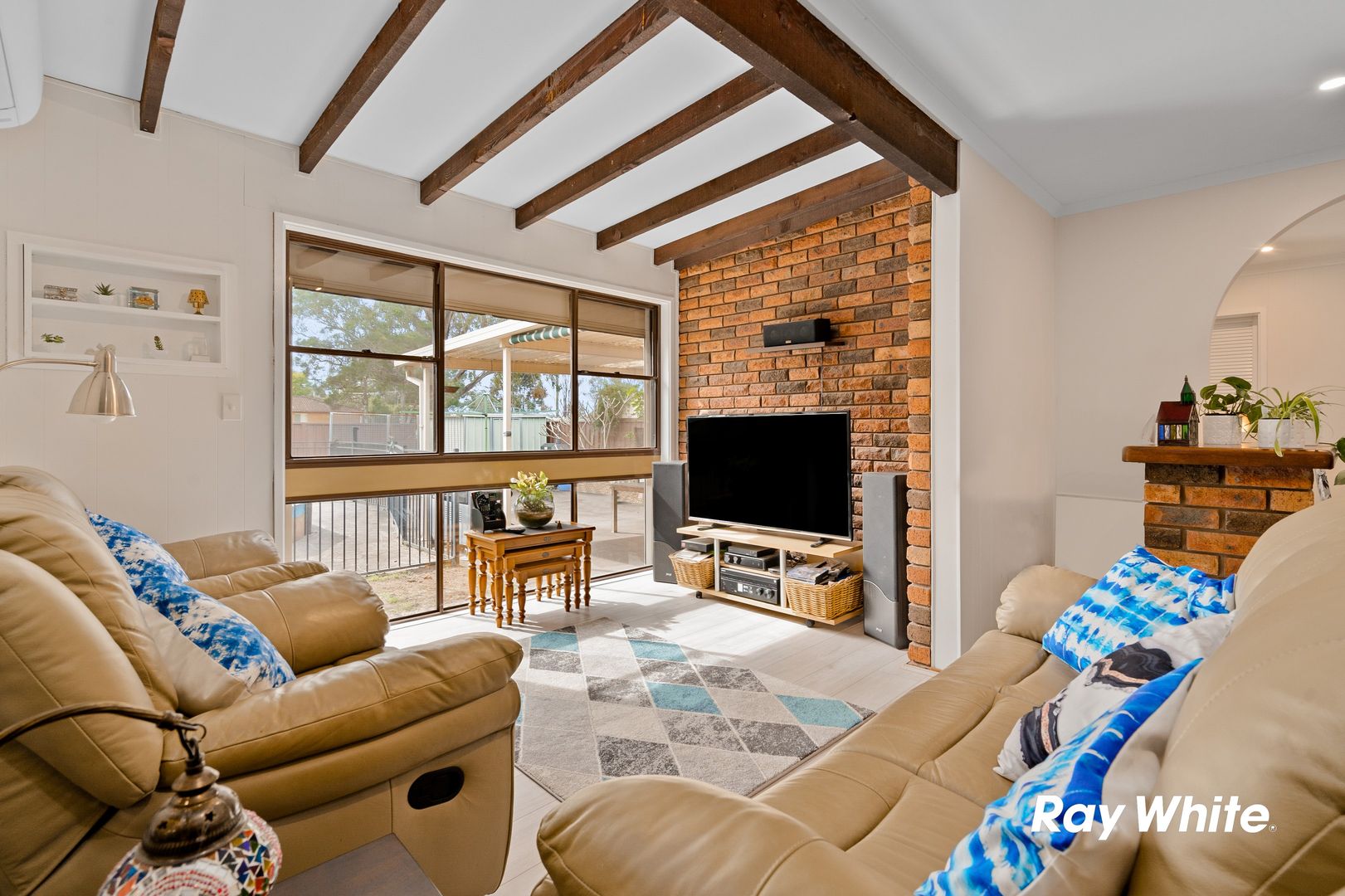 4 Hoyle Drive, Dean Park NSW 2761, Image 2