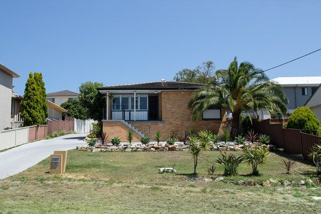 18 Rental Properties In Caves Beach Nsw 2281 Domain