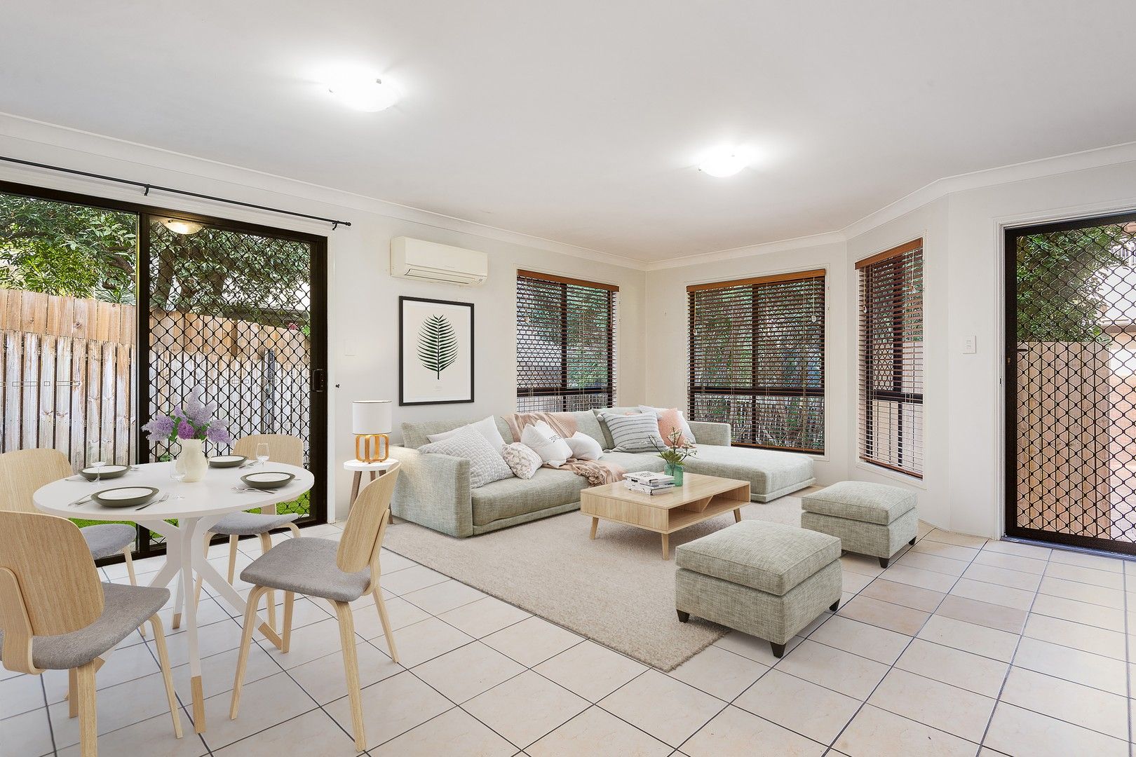 2 bedrooms Townhouse in 9/24 Arthur Terrace RED HILL QLD, 4059