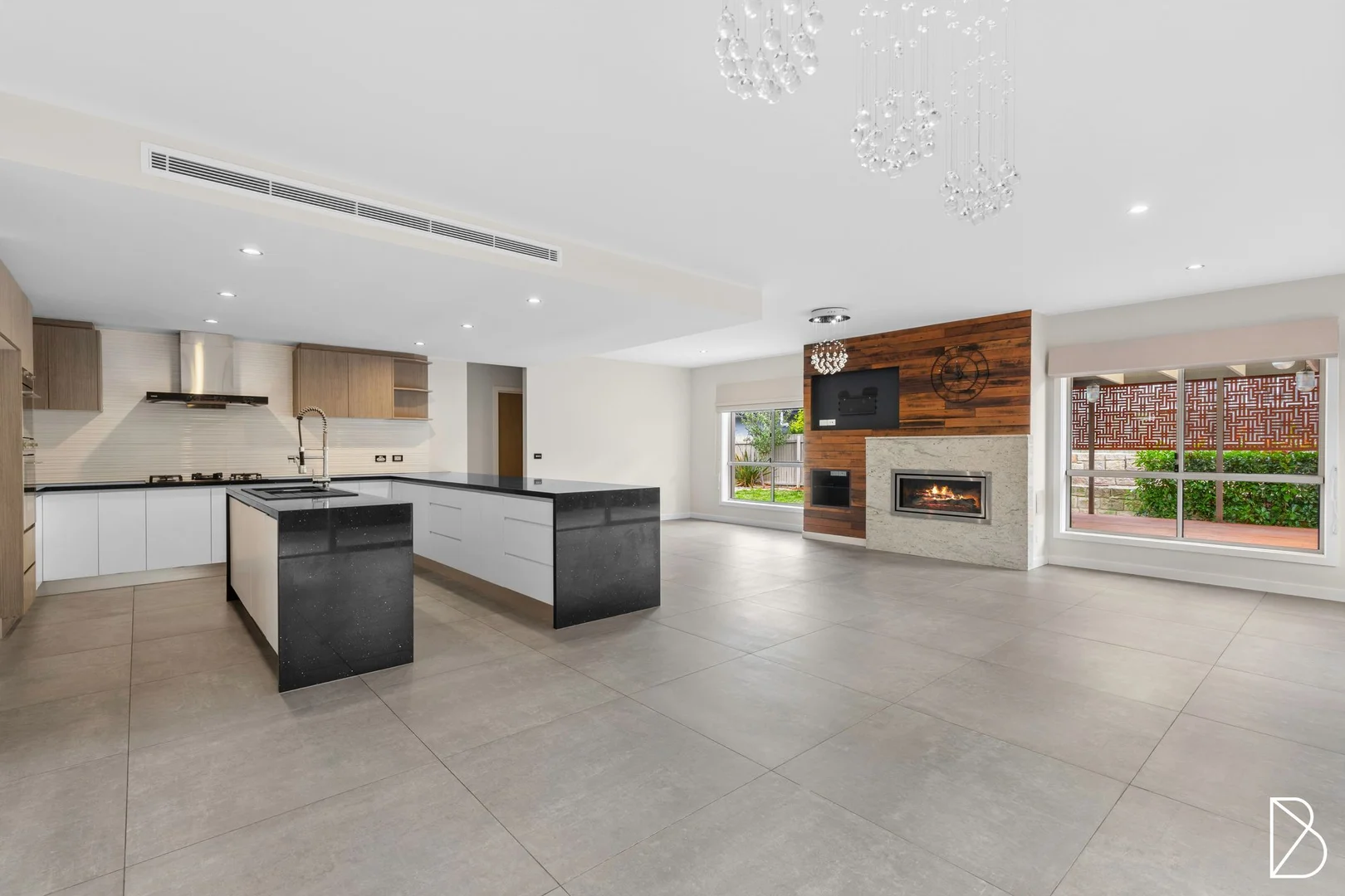 Additional image 3 of 79 Cocoparra Crescent, Crace ACT 2911