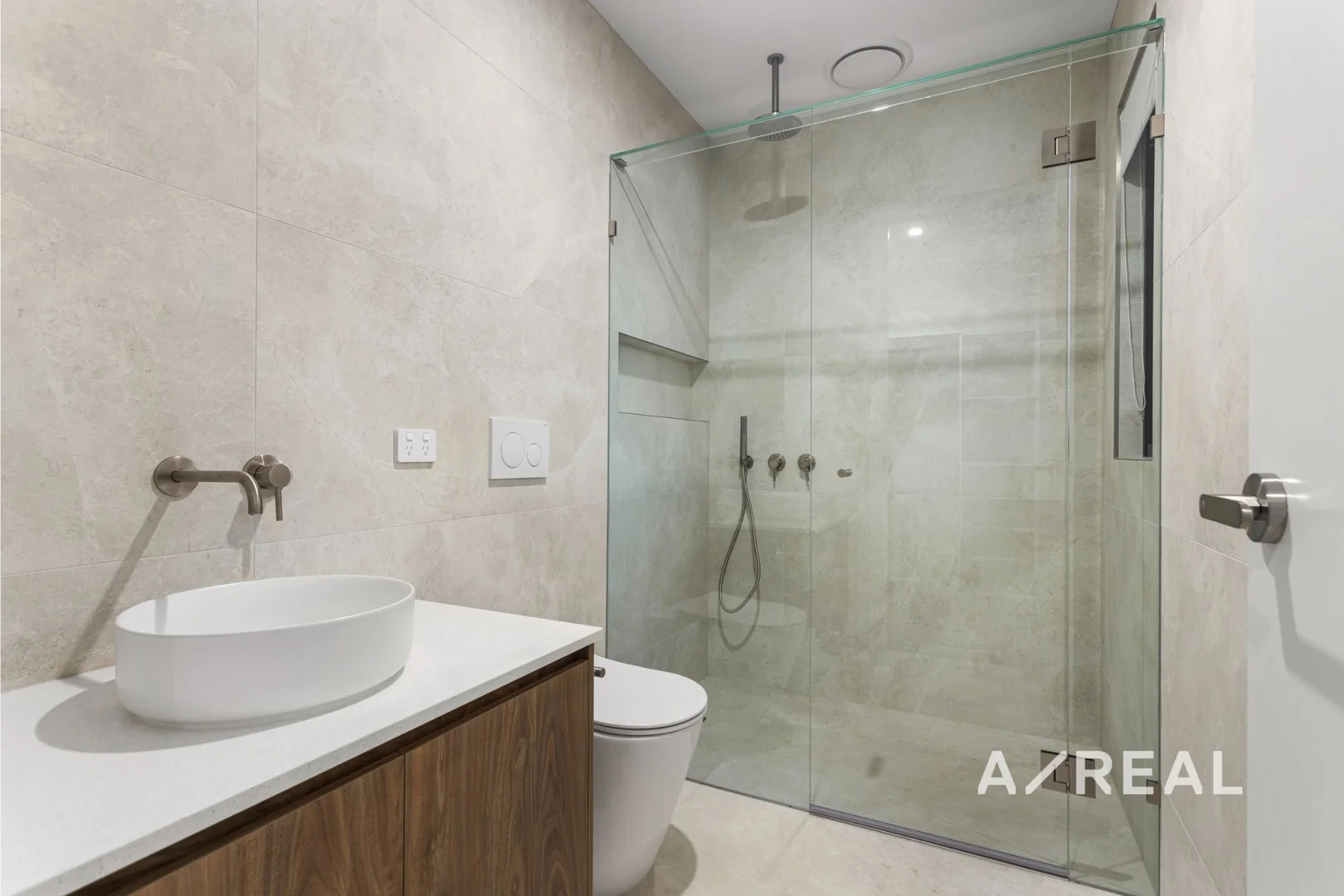 Additional image 8 of 14 Craig Street, Keilor East VIC 3033