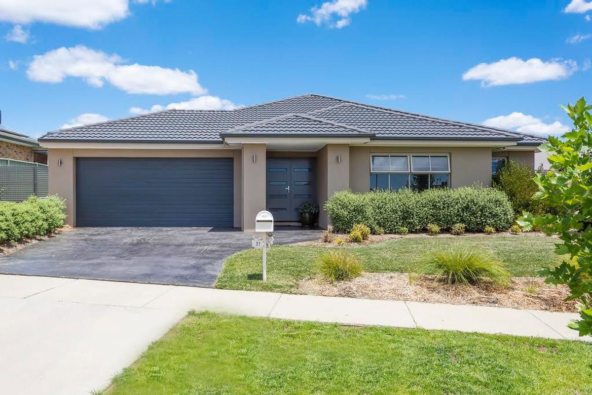 27 Lanark Drive, Junortoun VIC 3551, Image 0