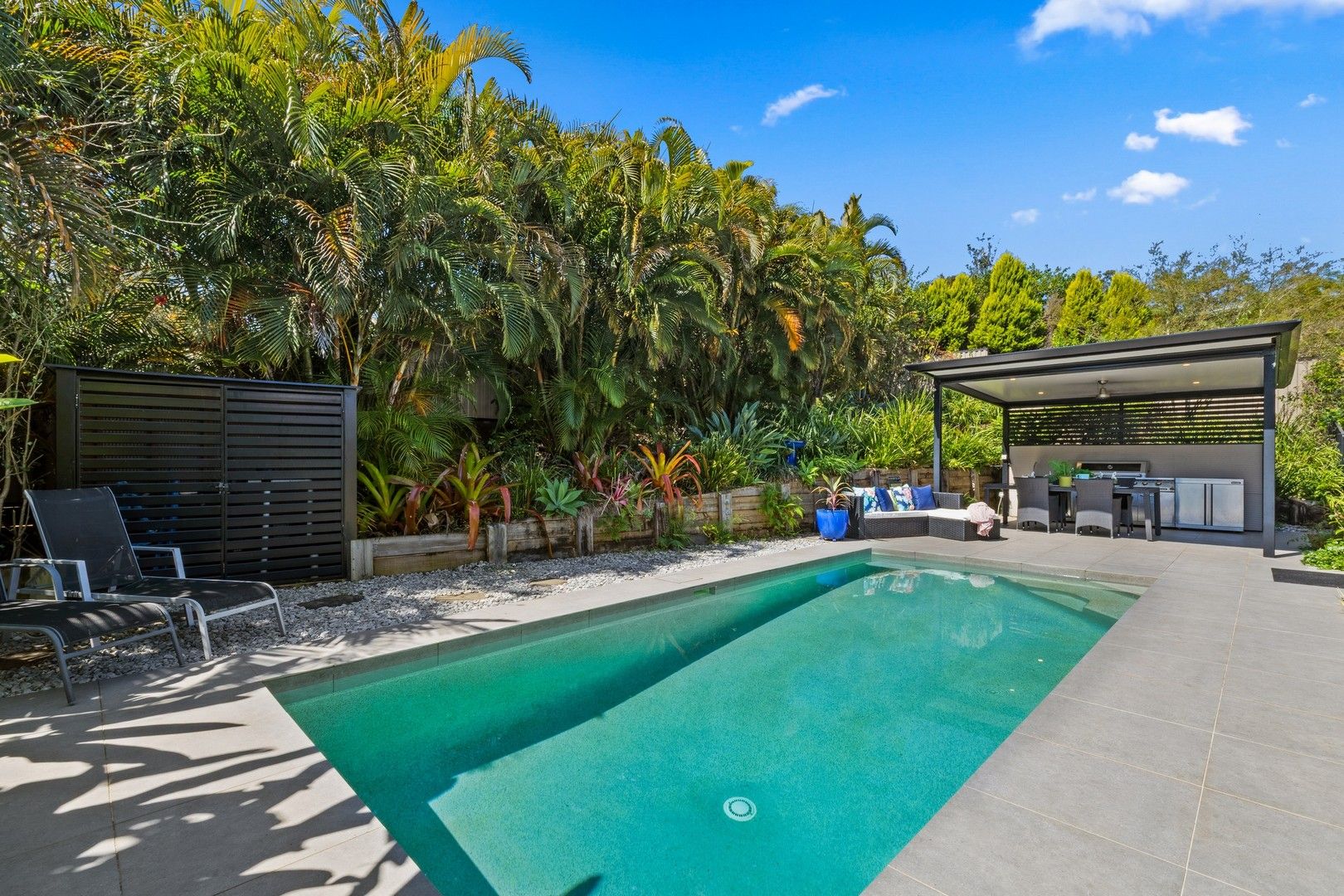 3 bedrooms House in 17 Dinmore Street WOOMBYE QLD, 4559