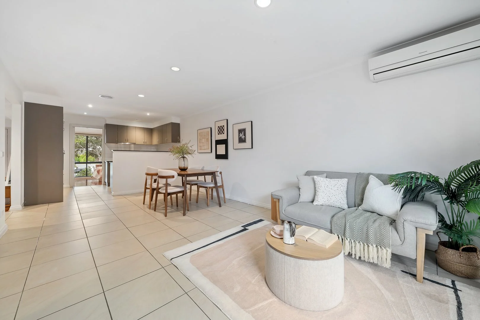 Additional image 5 of 324 Anthony Rolfe Avenue, Gungahlin ACT 2912