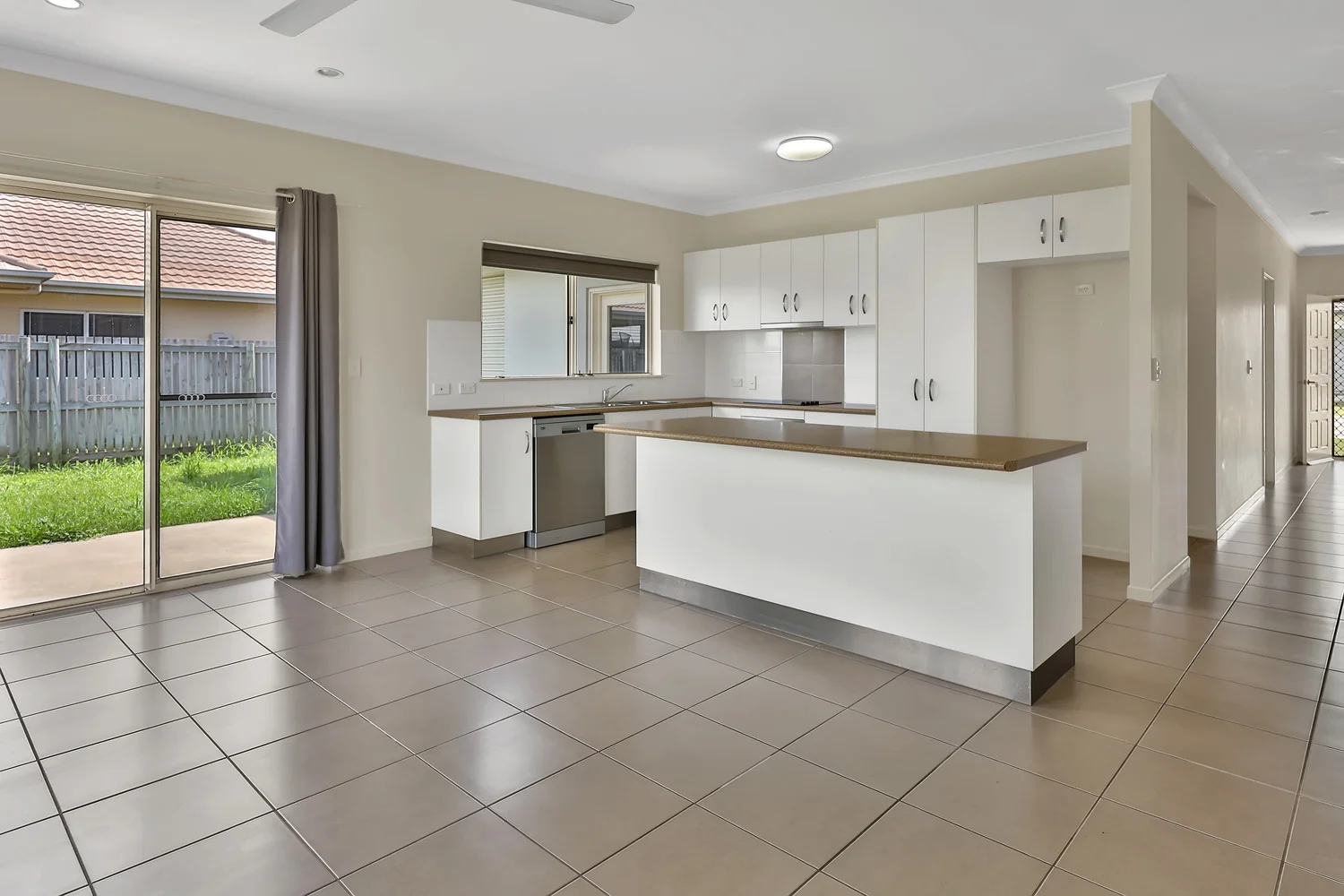 Additional image 3 of 2 Sixth Close, Bowen QLD 4805