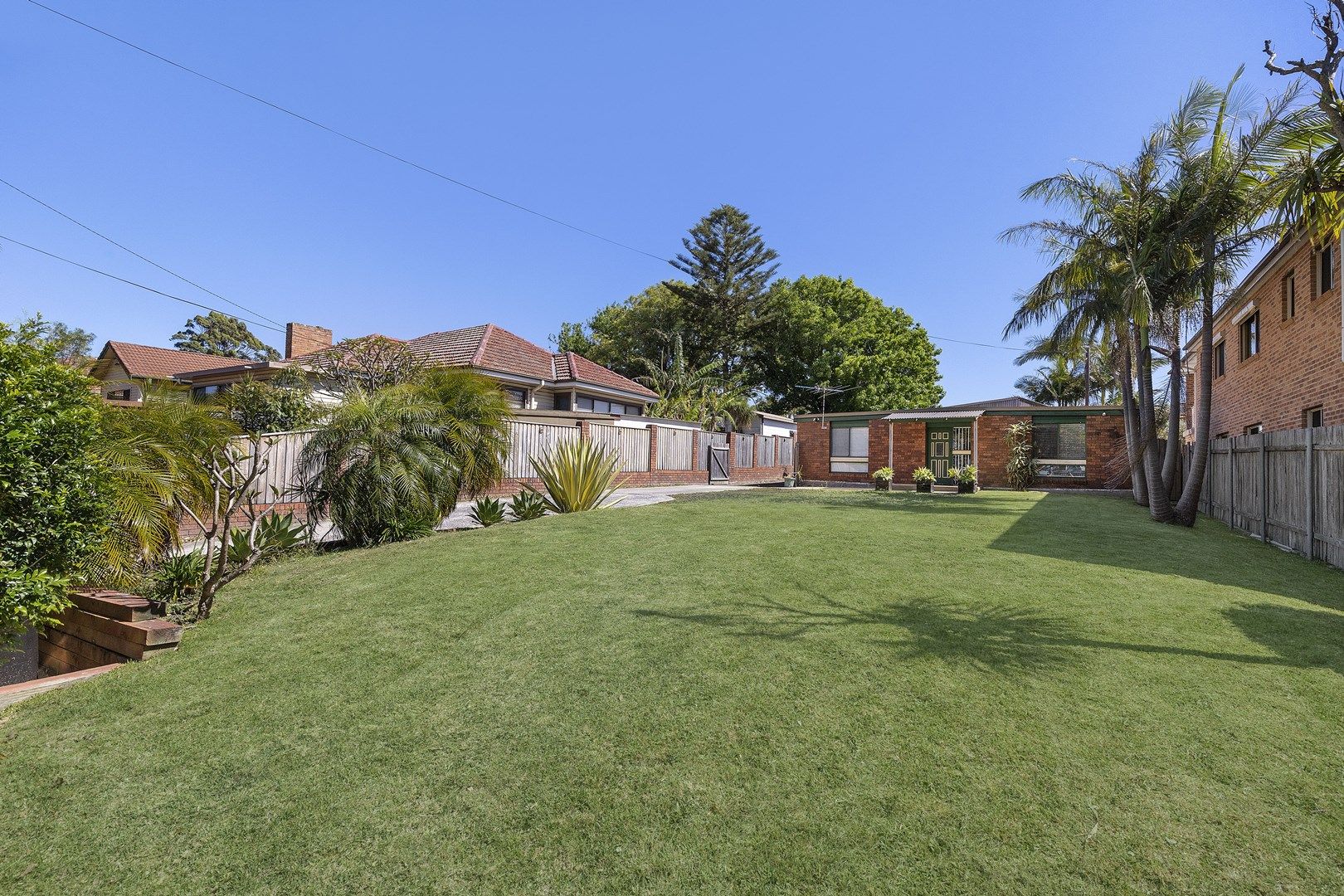 22 McIntosh Road, Dee Why NSW 2099, Image 0