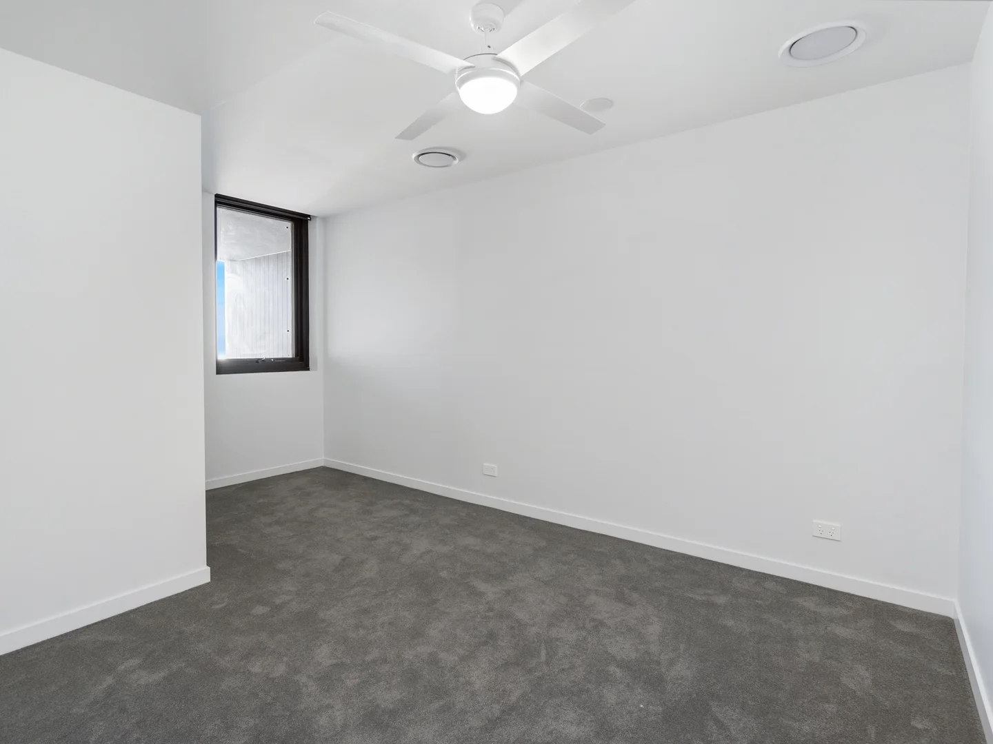 Additional image 8 of 305/186 Clarence Rd, Indooroopilly QLD 4068