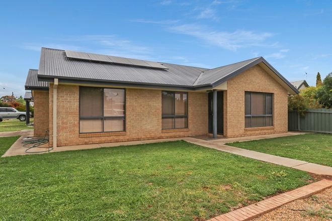 Picture of 1/180 DeBoos Street, TEMORA NSW 2666