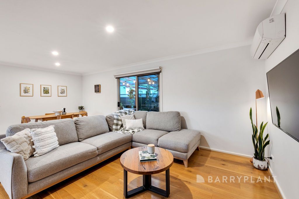 30A Leigh Road, Croydon VIC 3136, Image 2