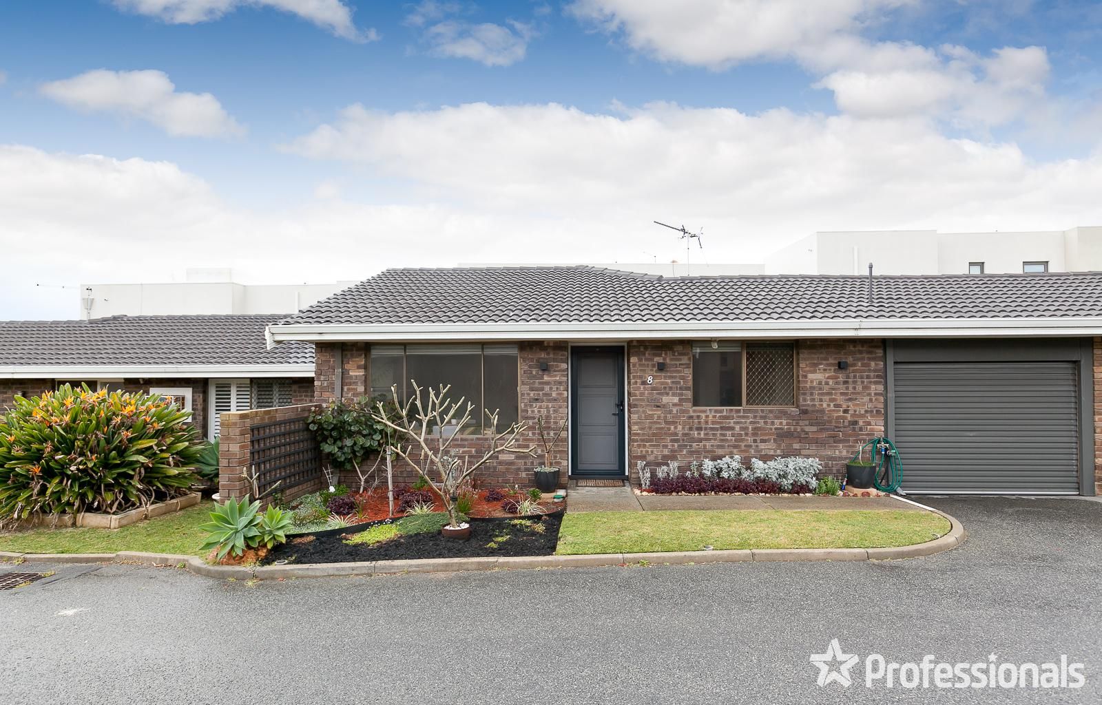 8/12 Sorrento Street, North Beach WA 6020 Villa For Rent 630 Domain