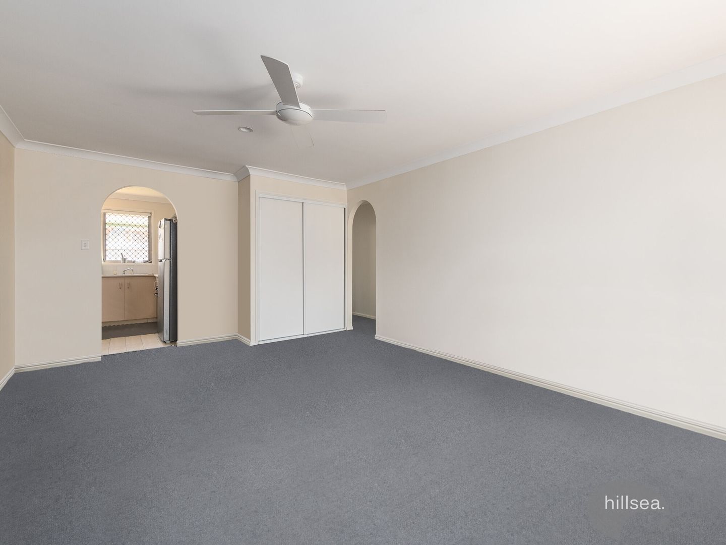 1/11 Riccarton Place, Labrador QLD 4215, Image 2