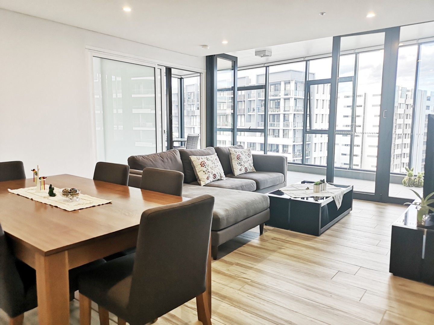 3 bedrooms Apartment / Unit / Flat in 1258/61 Church Avenue MASCOT NSW, 2020