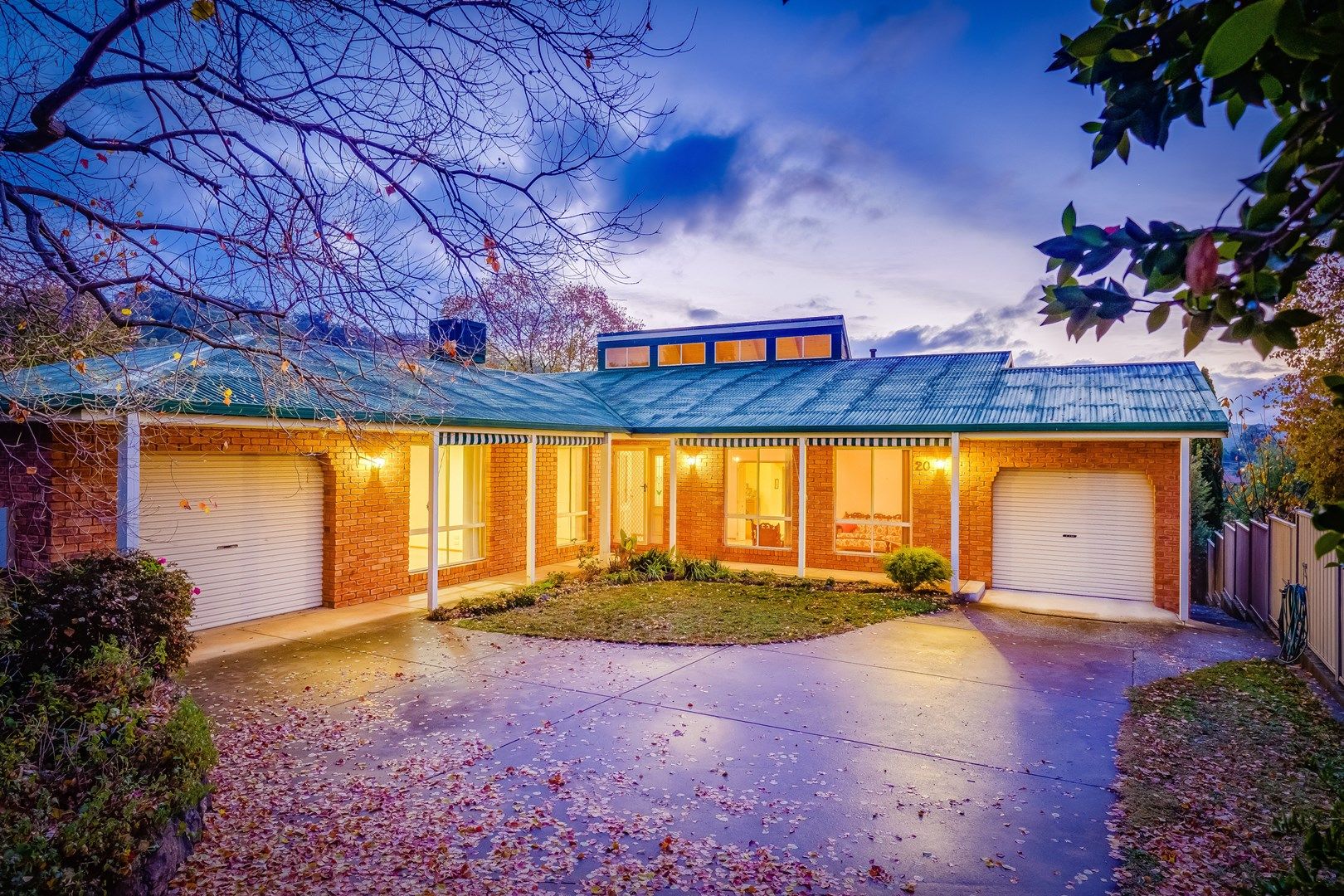 20 Hamilton Valley Court, Lavington Property History & Address