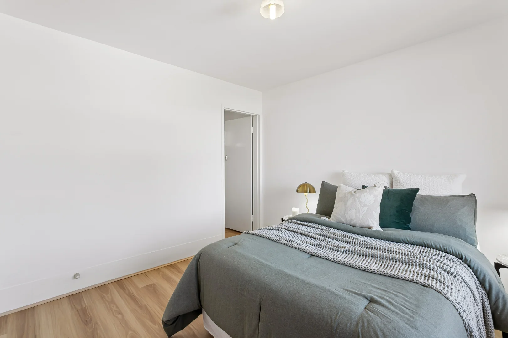 Additional image 14 of 2/35 Osborne Place, Stirling WA 6021