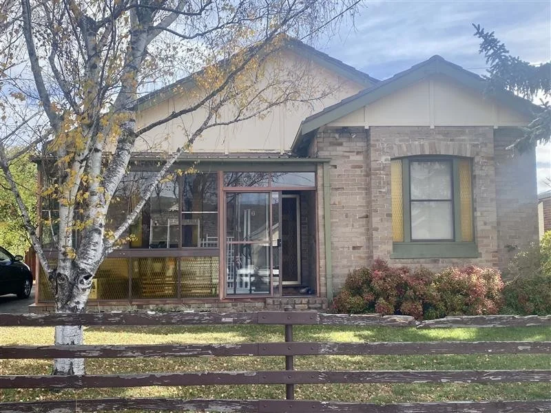 6 Academy Street, Lithgow NSW 2790