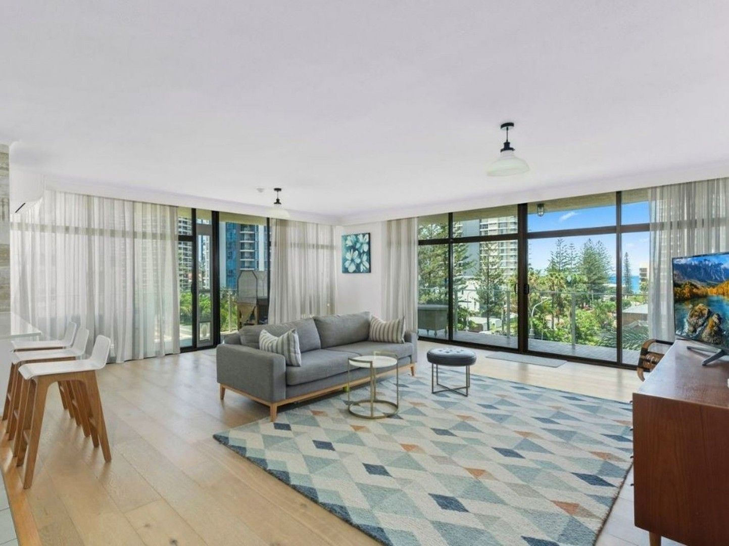 2 bedrooms House in 36 33 Thornton Street SURFERS PARADISE QLD, 4217