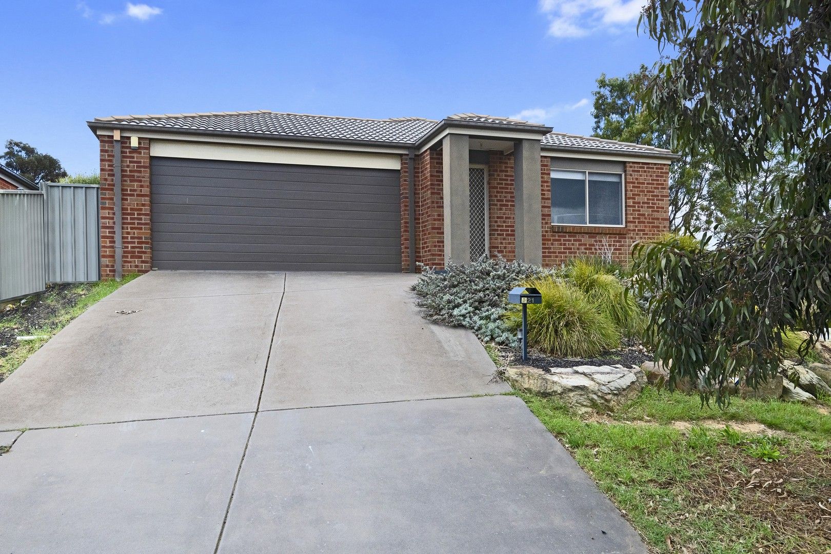 21 Bronze Drive, Kangaroo Flat VIC 3555, Image 0