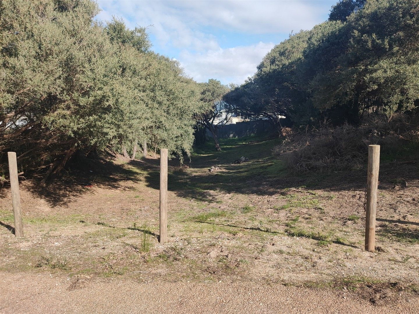 Vacant land in 15 Wave Cap Court, GOLDEN BEACH VIC, 3851