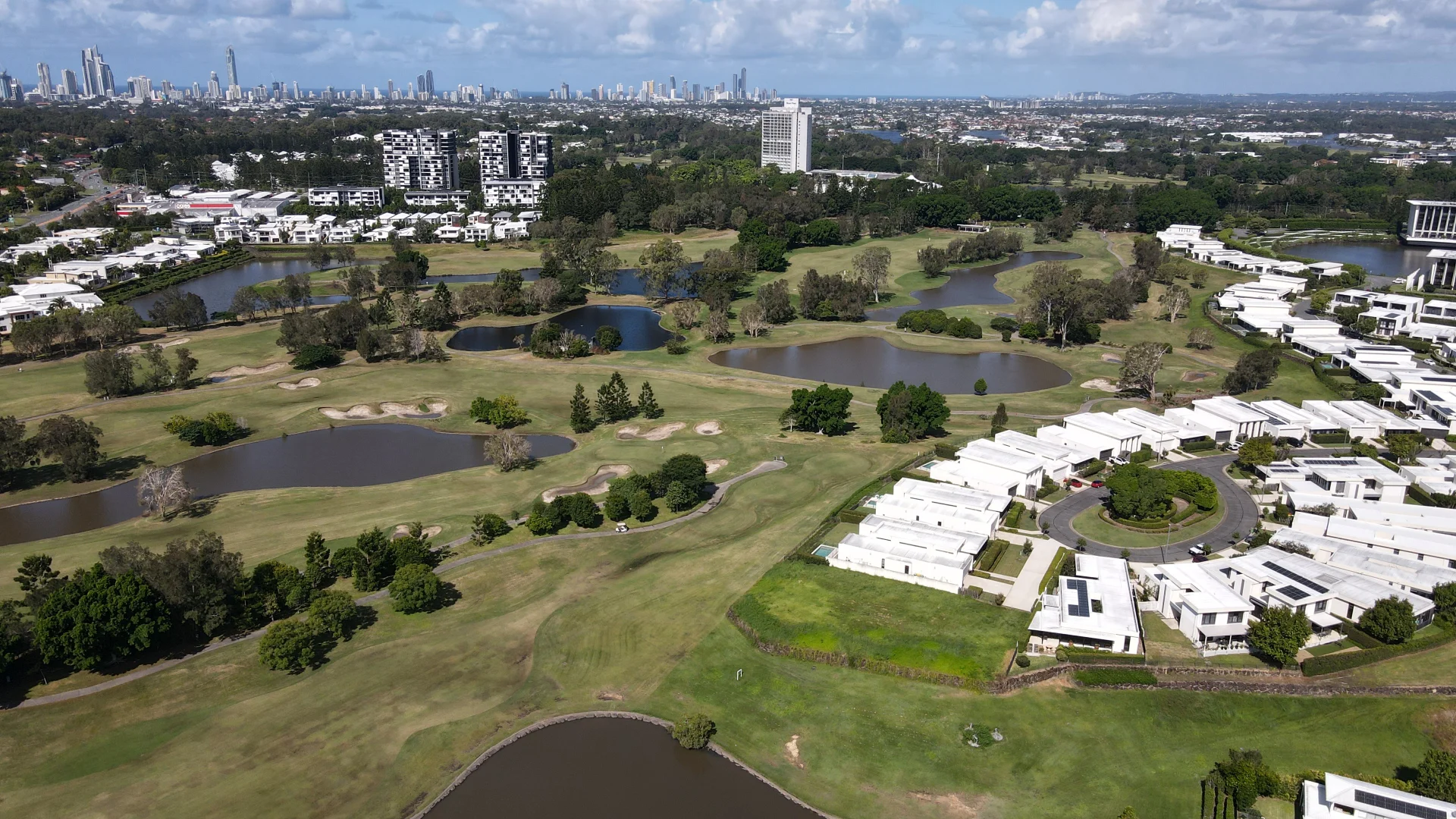 Benowa QLD 4217 photo 5