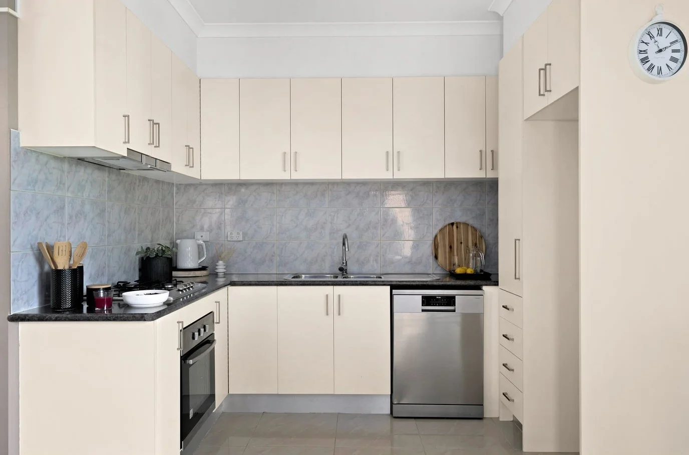 Additional image 3 of 1/55 Emu Parade, Jacana VIC 3047