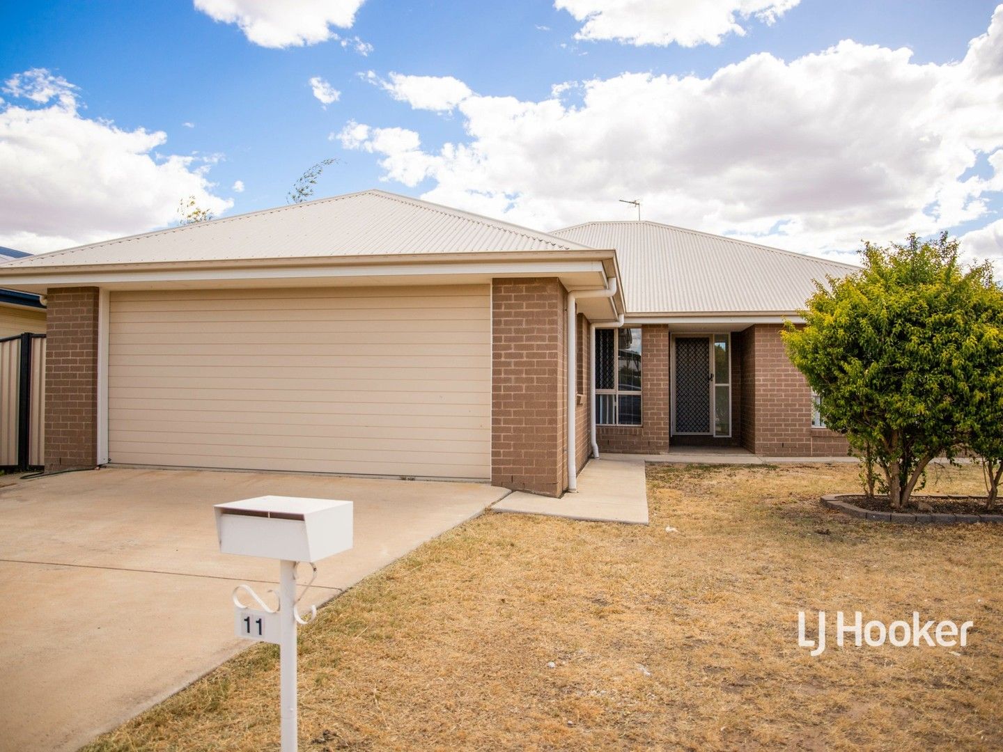 11 Lockyer Crescent, Roma QLD 4455 | Domain