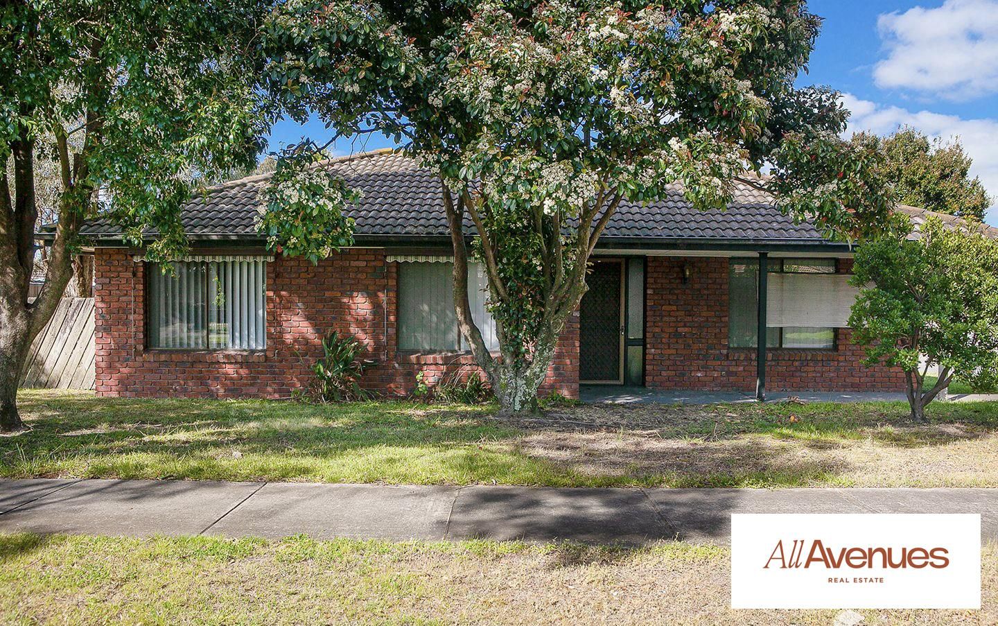 38 Averne Street, Cranbourne VIC 3977, Image 2