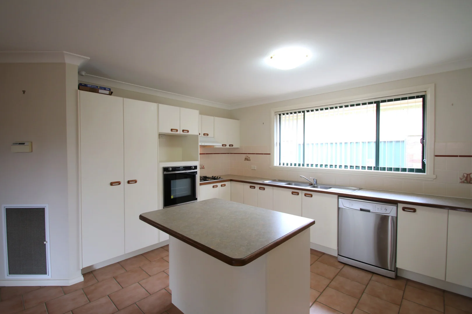 Additional image 5 of 6 Coombes Place, Orange NSW 2800