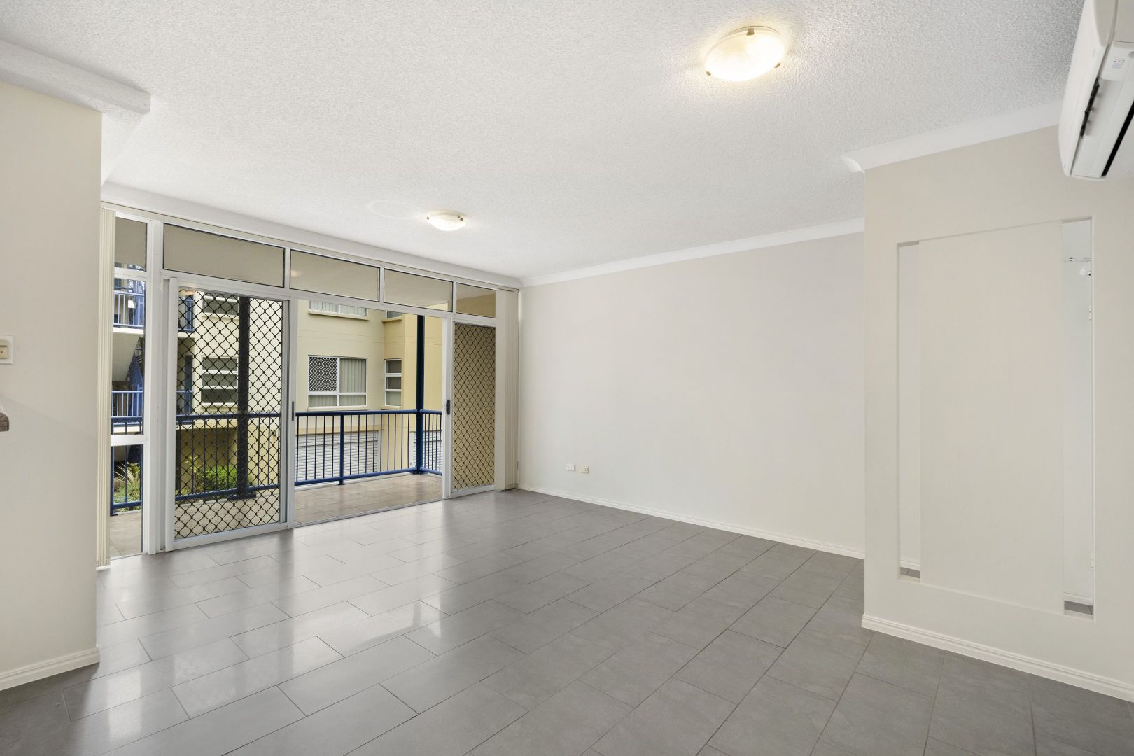 8/32 Cadell Street, Toowong QLD 4066, Image 1