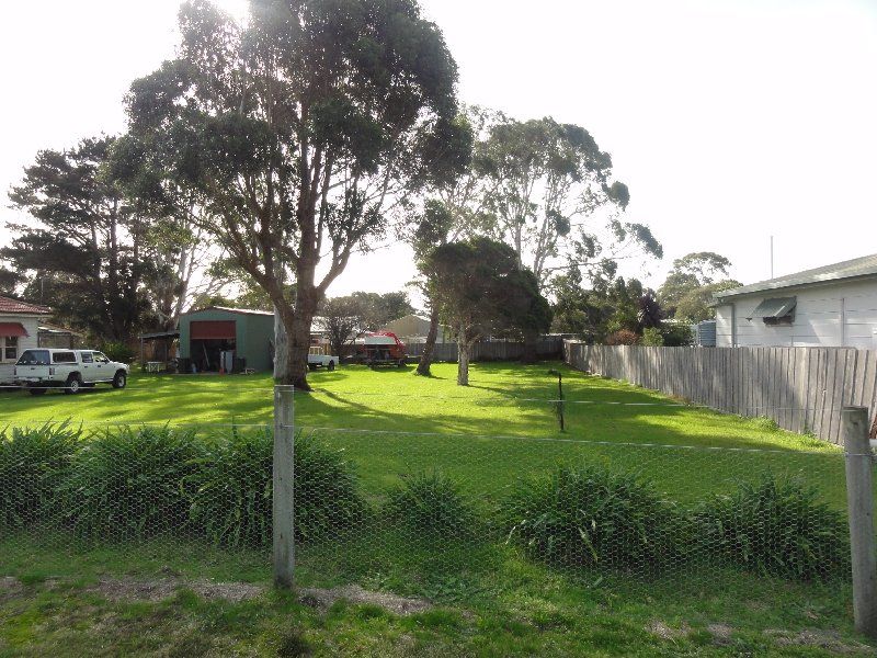 69 Townsend St, Port Welshpool VIC 3965, Image 0